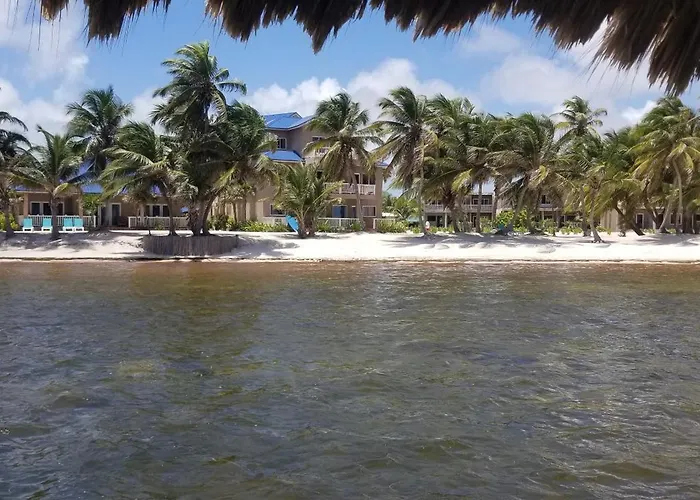 Sapphire Apartahotel San Pedro (Ambergris Caye)